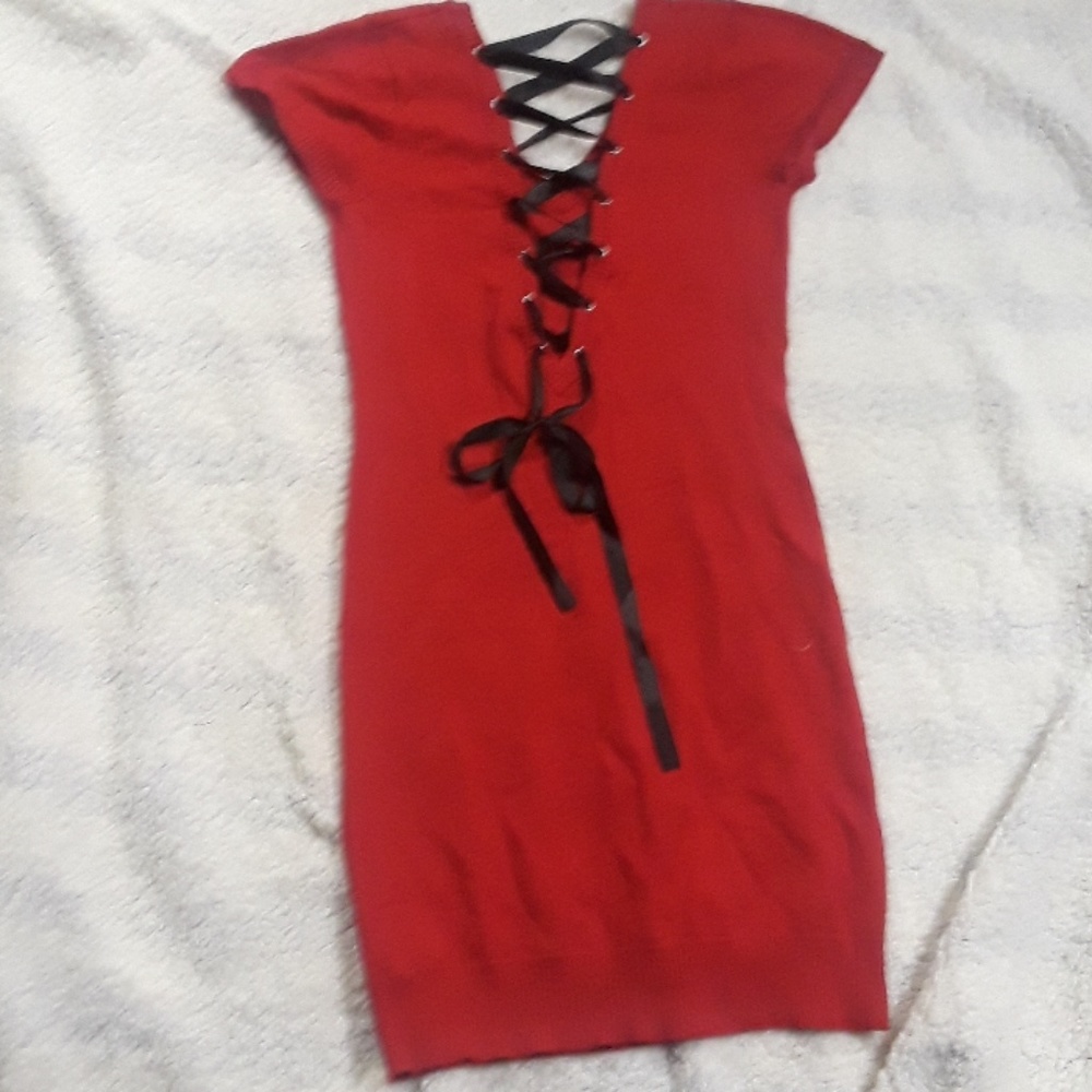 Knitted Red dress laced in the back